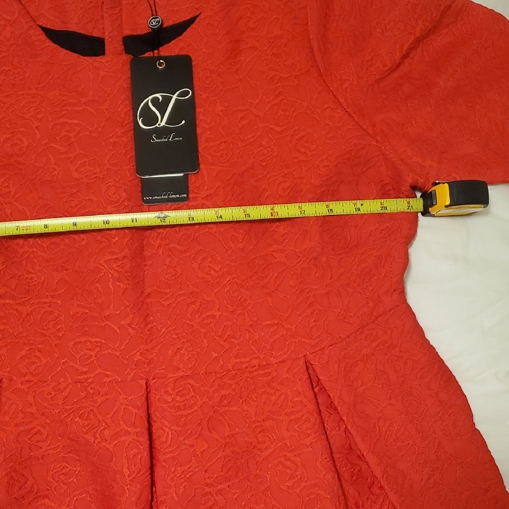 Red Textured Dress - Picture 6 of 8